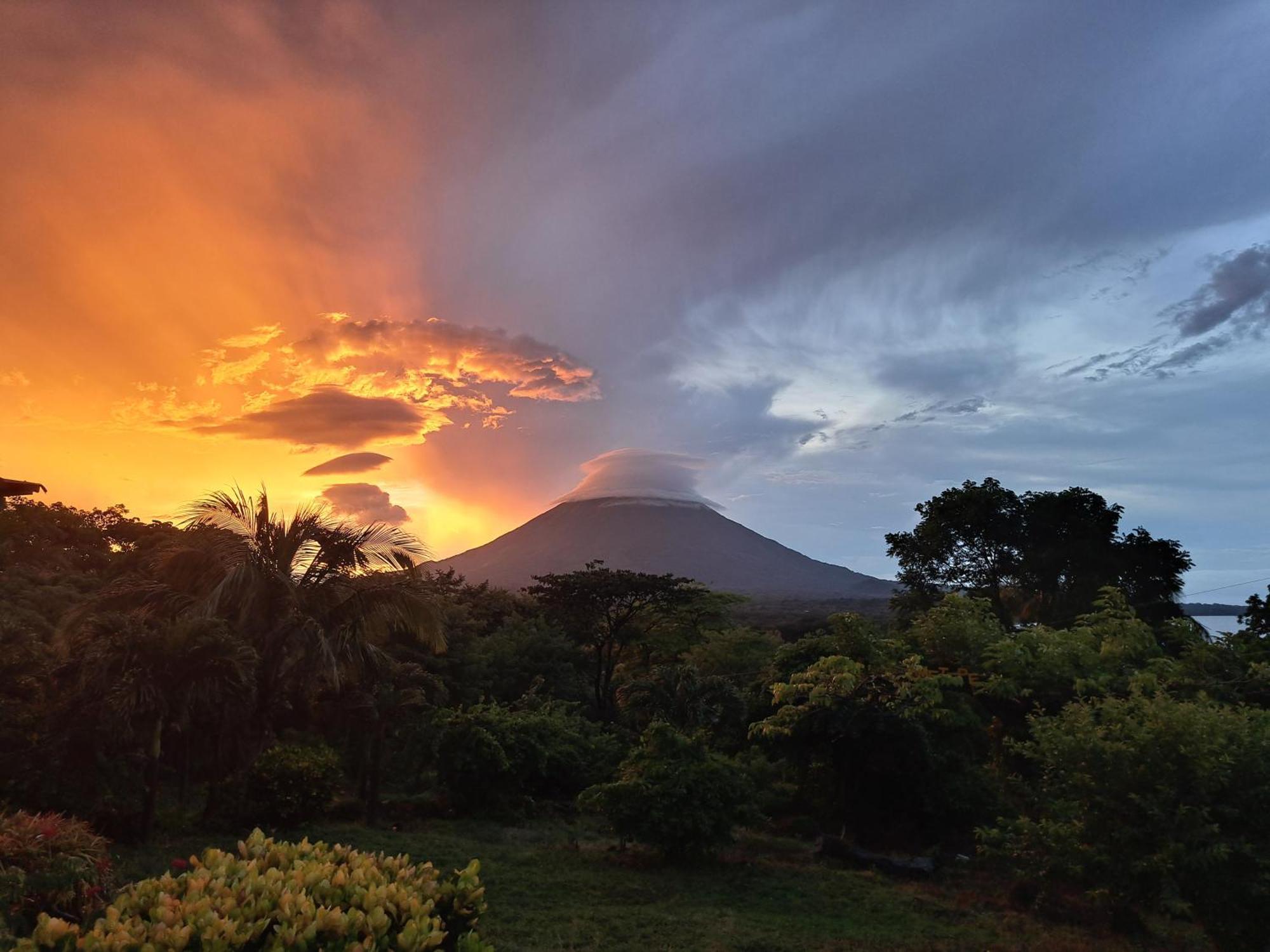 Hostel Santa Cruz Ometepe Altagracia Eksteriør billede